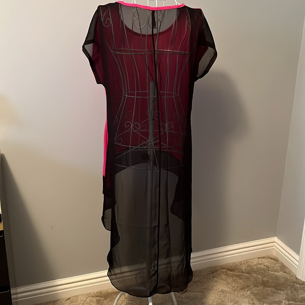 Top - Picture 4 of 4